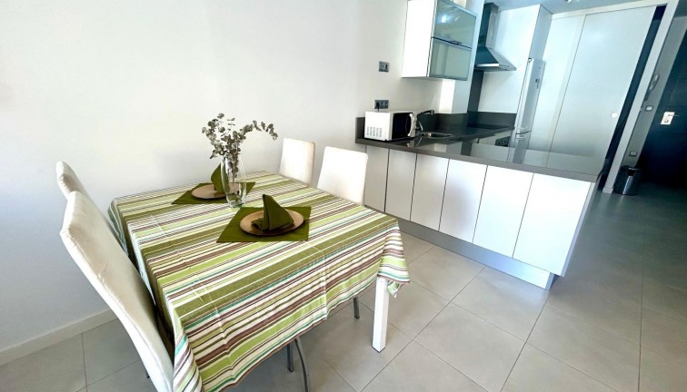 Resale - Apartment - Orihuela Costa - Campoamor