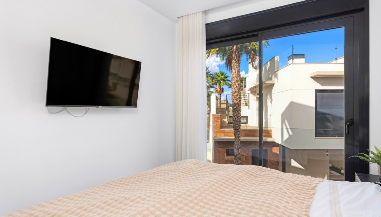 Resale - Chalet - Alicante - Lomas de Cabo Roig