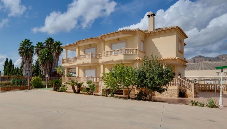 Resale - Chalet - Orihuela - Hurchillo