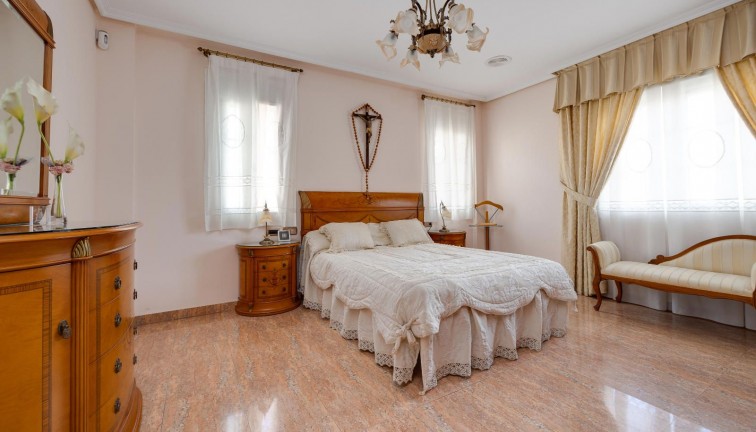 Resale - Chalet - Orihuela - Hurchillo