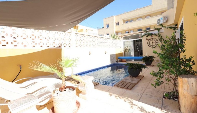 Resale - Semi-Detached - Orihuela Costa - Lomas de Cabo Roig