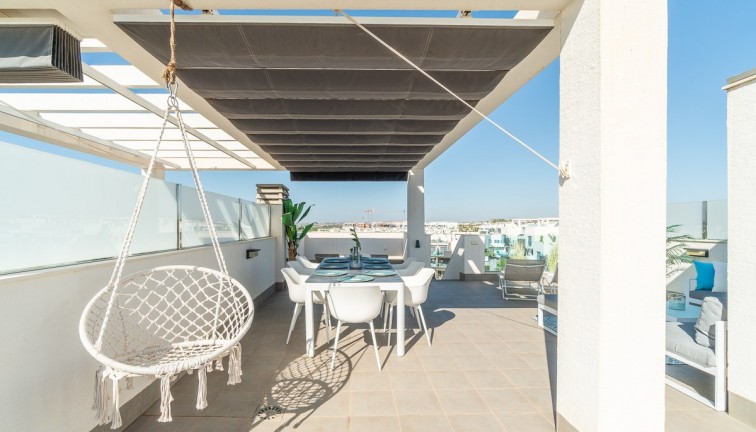 Resale - Apartment - Top Floor Apartment - El Raso - Guardamar del Segura