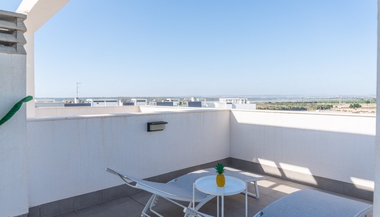 Resale - Apartment - Top Floor Apartment - El Raso - Guardamar del Segura