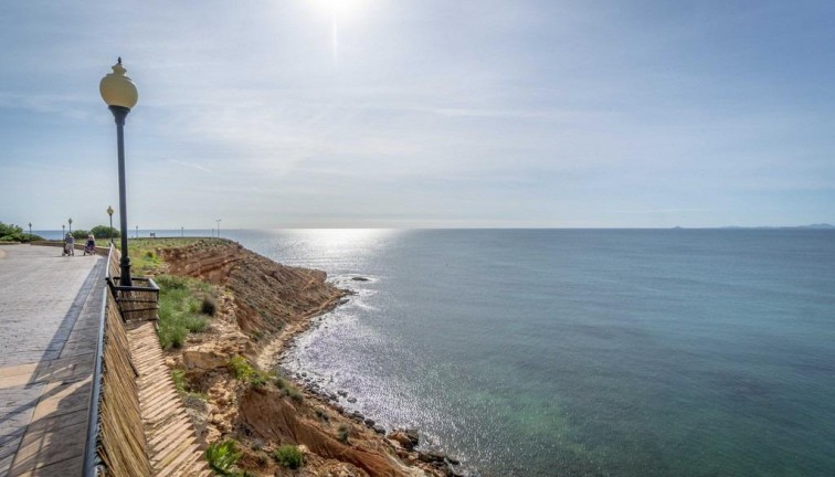 Återförsäljning - Lägenhet - Orihuela Costa - Campoamor