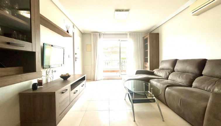 Resale - Apartment - Top Floor Apartment - Orihuela Costa - La Zenia