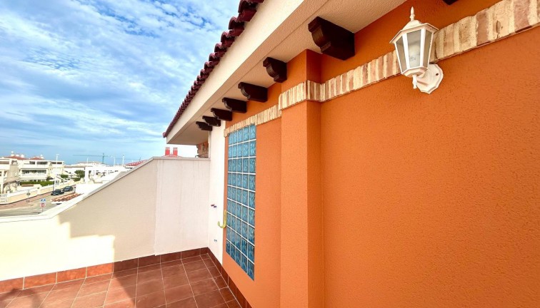 Resale - Apartment - Top Floor Apartment - Orihuela Costa - La Zenia