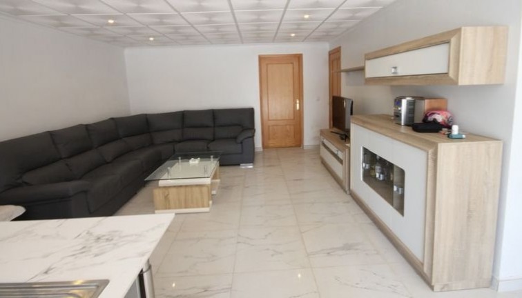 Resale - Chalet - Orihuela Costa - La Zenia