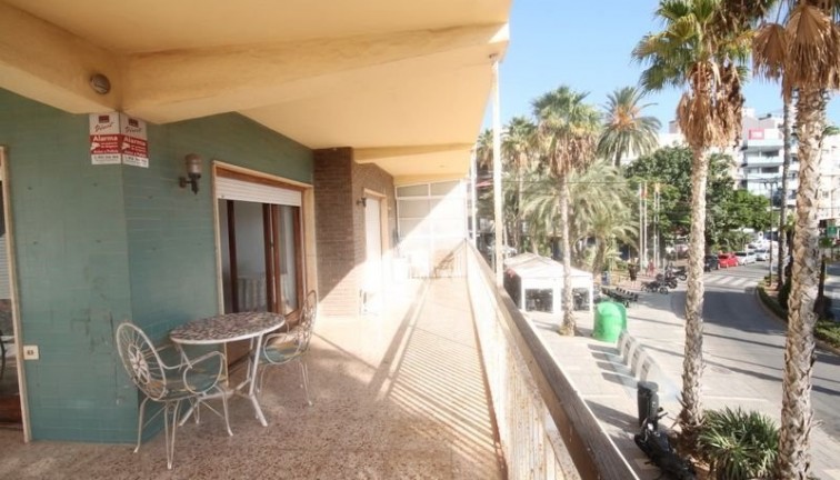 Resale - Apartment - Torrevieja