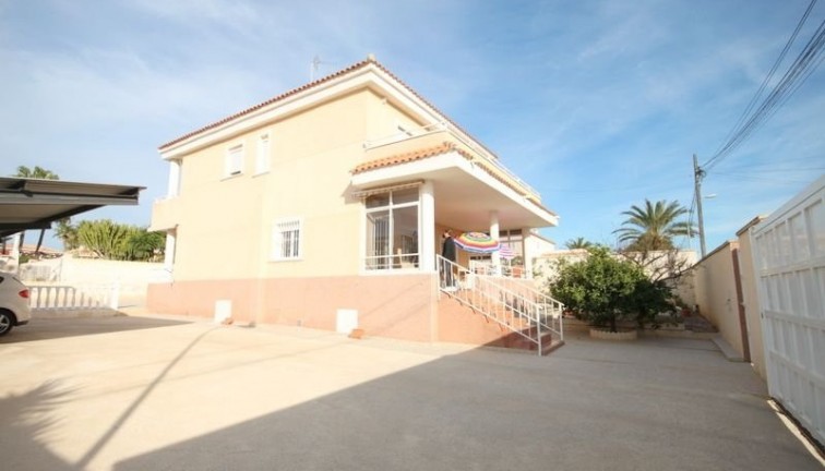 Återförsäljning - Fristående hus - Torrevieja - Aguas Nuevas