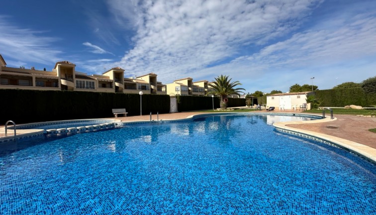 Resale - Apartment - Top Floor Apartment - Orihuela Costa - Punta Prima