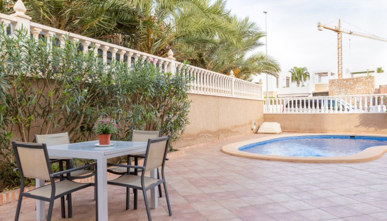 Återförsäljning - Bostad - Gatuplan - Orihuela Costa - Cabo Roig