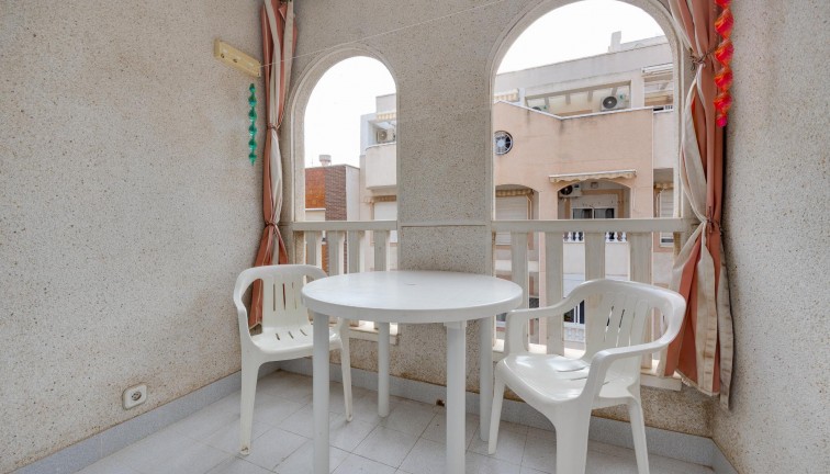 Resale - Apartment - Torrevieja - Acequion