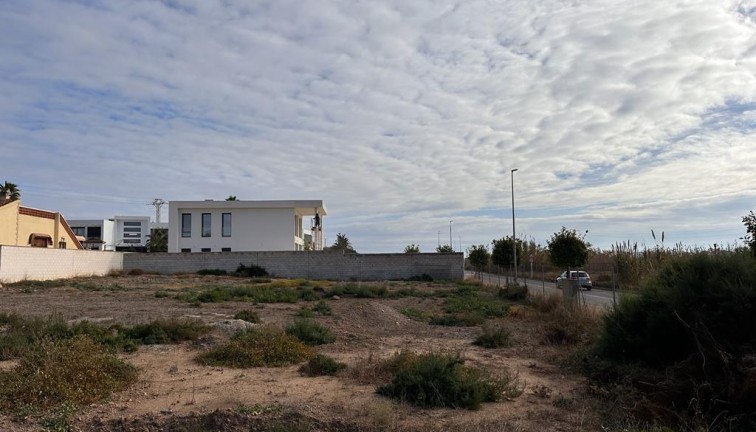 Resale - Plot - La Marina - San Fulgencio