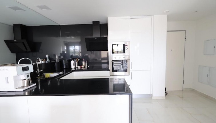 Resale - Apartment - Orihuela Costa - Las Mimosas