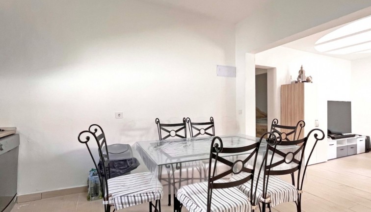 Resale - Bungalow - Orihuela Costa - Playa Flamenca