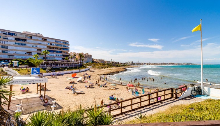 Jälleenmyynti - Asunto - Torrevieja - LA MATA