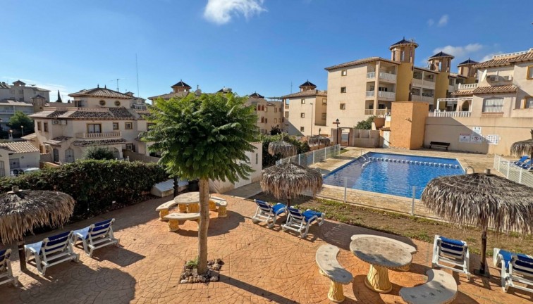 Resale - Semi-Detached - Orihuela Costa - Lomas de Cabo Roig