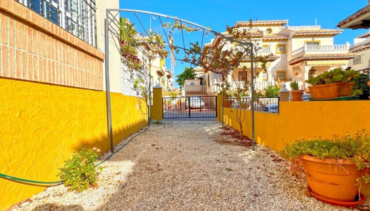 Resale - Semi-Detached - Orihuela Costa - Lomas de Cabo Roig