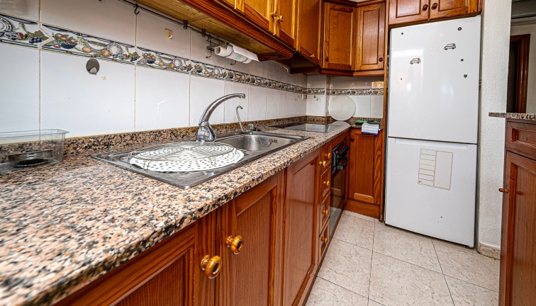 Resale - Semi-Detached - Villamartín