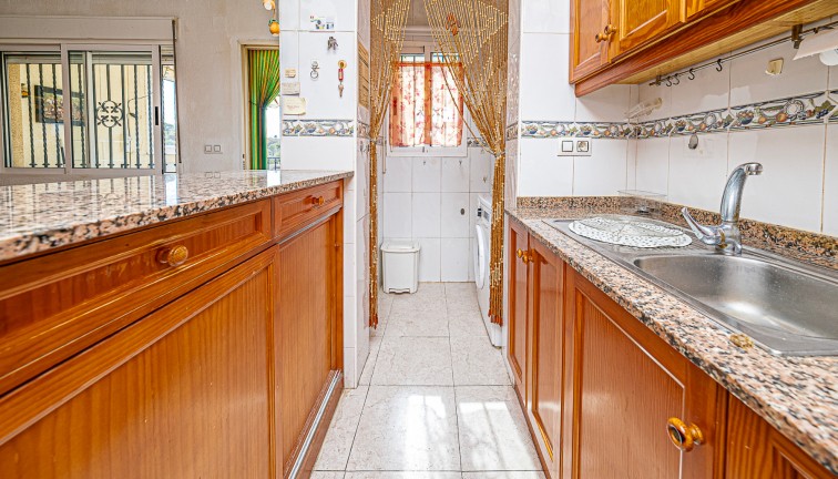 Resale - Semi-Detached - Villamartín