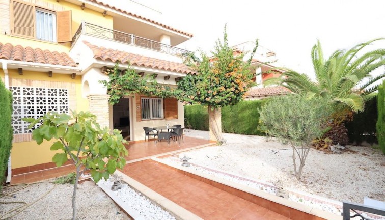 Resale - Semi-Detached - Orihuela Costa - Punta Prima