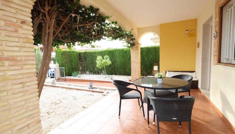 Resale - Semi-Detached - Orihuela Costa - Punta Prima