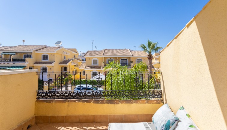 Resale - Chalet - Orihuela Costa - Los Dolses