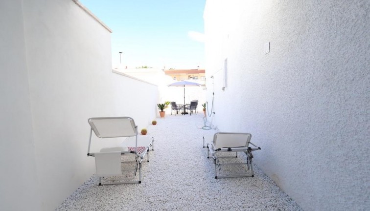 Jälleenmyynti - Bungalow - Torrevieja - Los Frutales