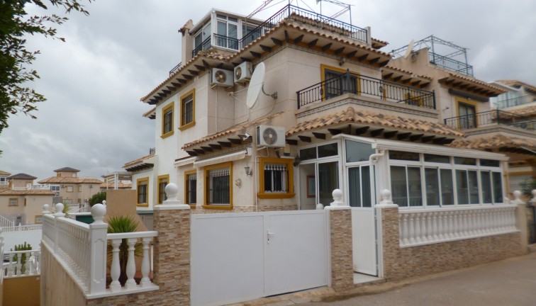 Resale - Semi-Detached - Playa Flamenca