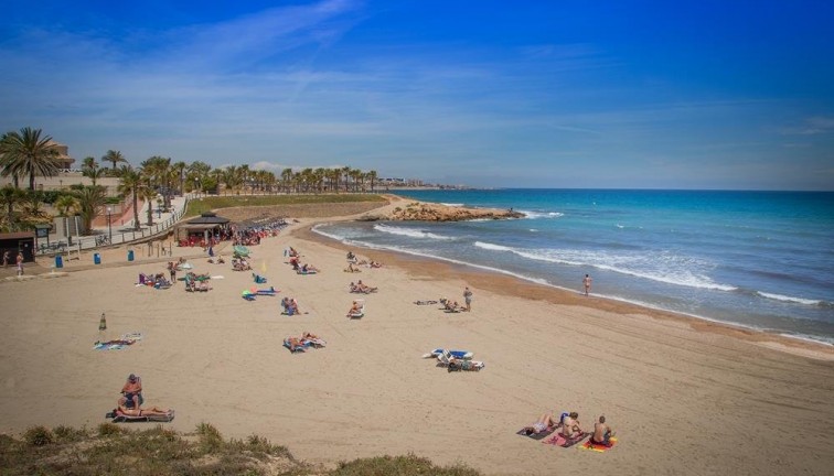 Uudistuotanto - Erillistalo - San Miguel de Salinas - Villamartín