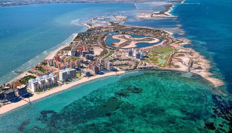 Uudistuotanto - Asunto - La Manga del Mar Menor