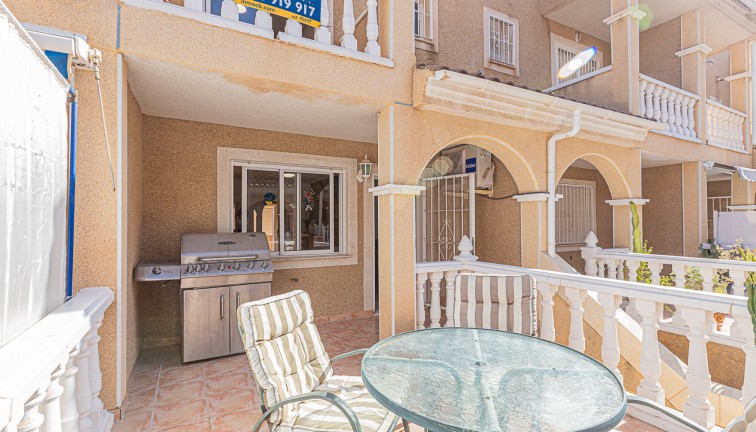 Resale - Semi-Detached - Playa Flamenca