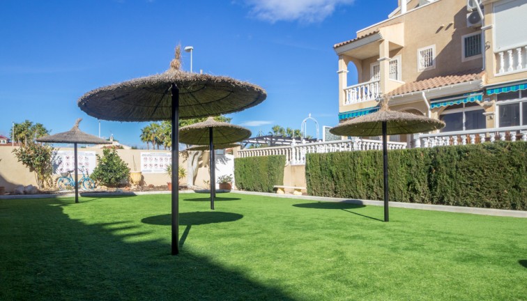 Resale - Semi-Detached - Playa Flamenca