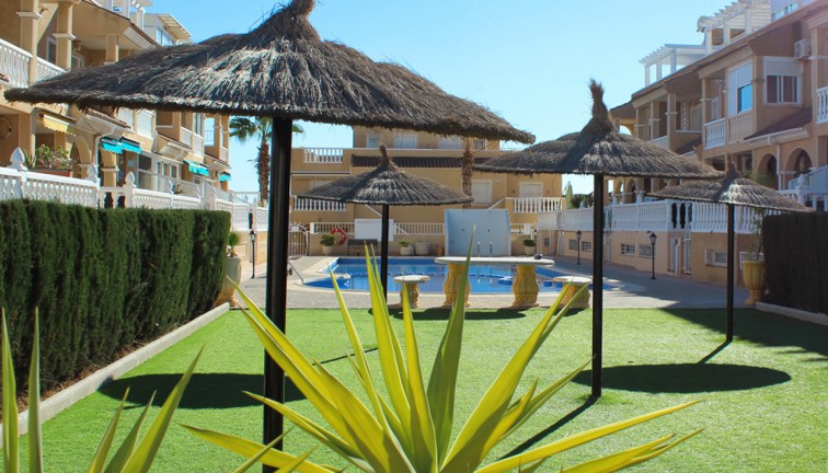 Resale - Semi-Detached - Playa Flamenca