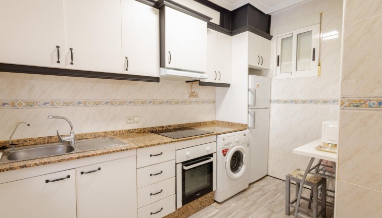 Resale - Apartment - Torrevieja