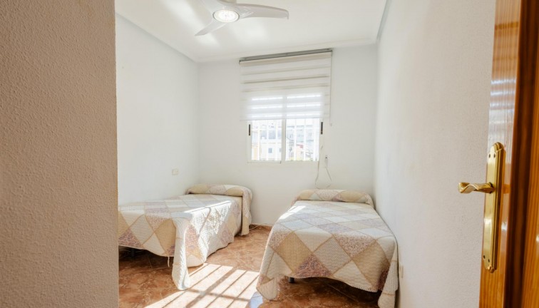 Resale - Apartment - Torrevieja