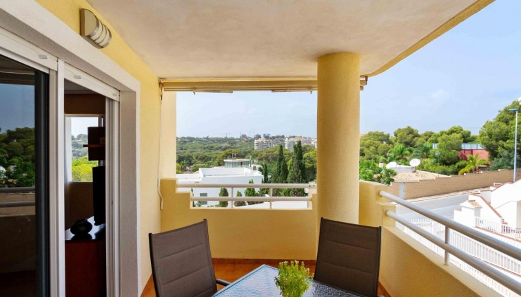 Resale - Apartment - Orihuela Costa - Campoamor