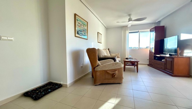 Resale - Apartment - Orihuela Costa - Campoamor