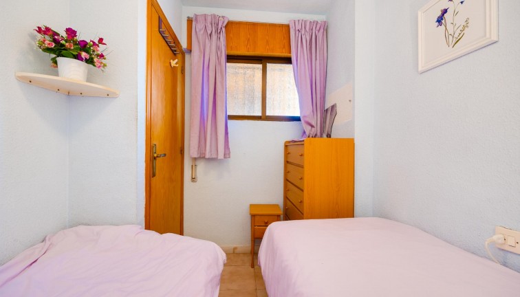 Resale - Apartment - Torrevieja - Cabo cervera