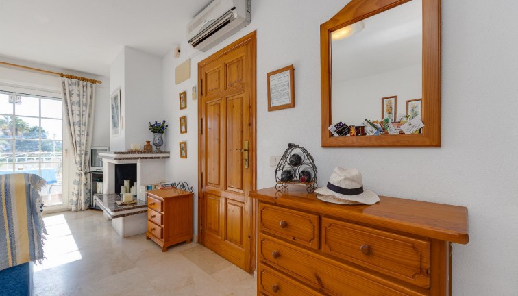 Resale - Bungalow - Orihuela Costa - Villamartín