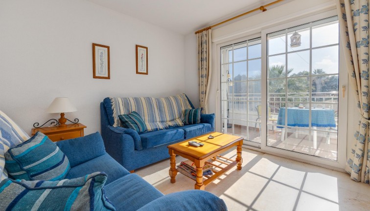 Resale - Bungalow - Orihuela Costa - Villamartín