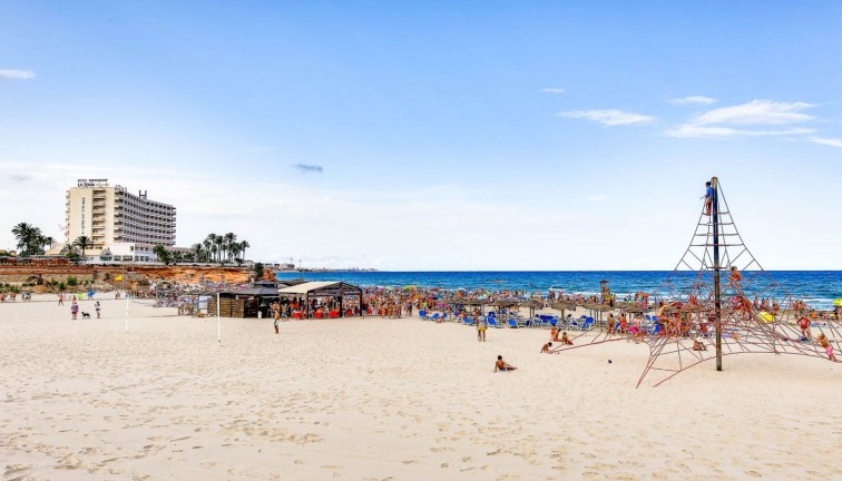 Återförsäljning - Bungalow - Orihuela Costa - Playa Flamenca