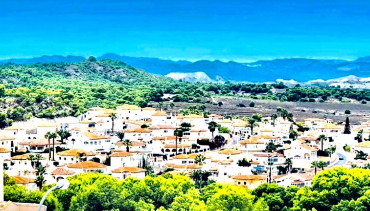 Jälleenmyynti - Erillistalo - San Miguel de Salinas